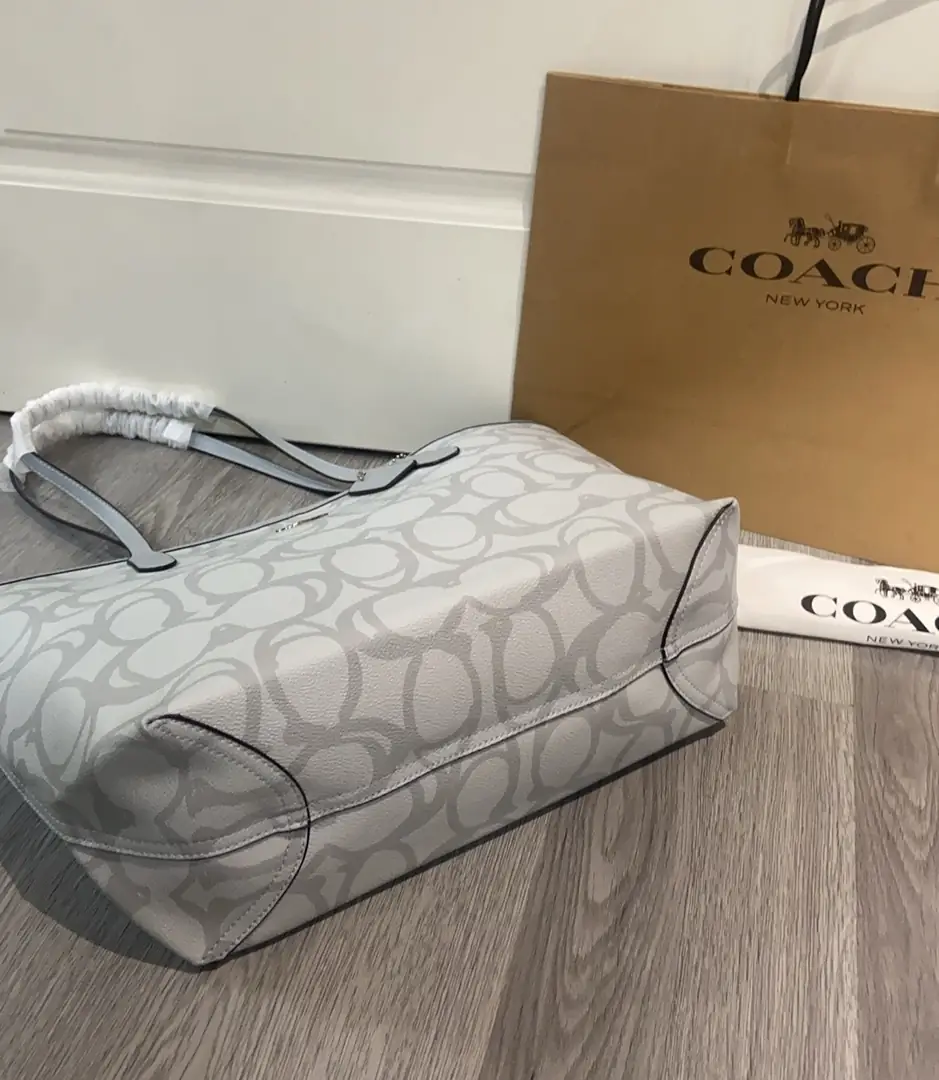 5528-63$-coach gallery