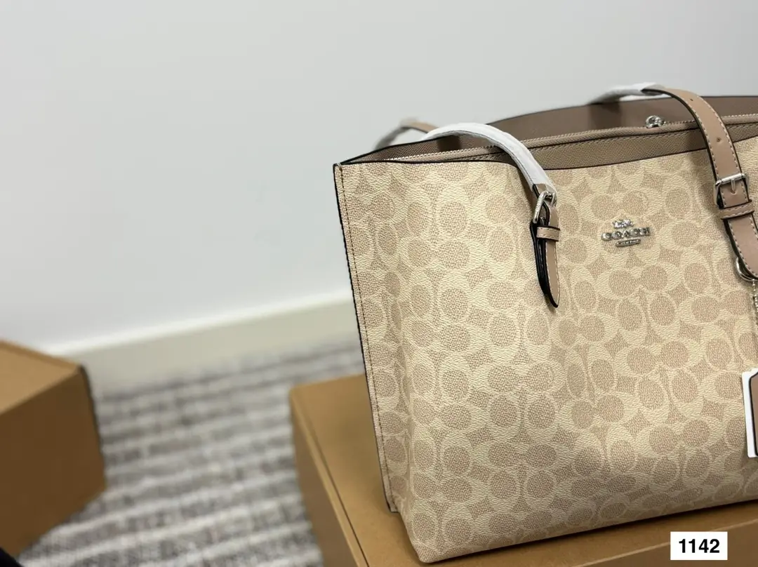 5532-63-COACH gallery