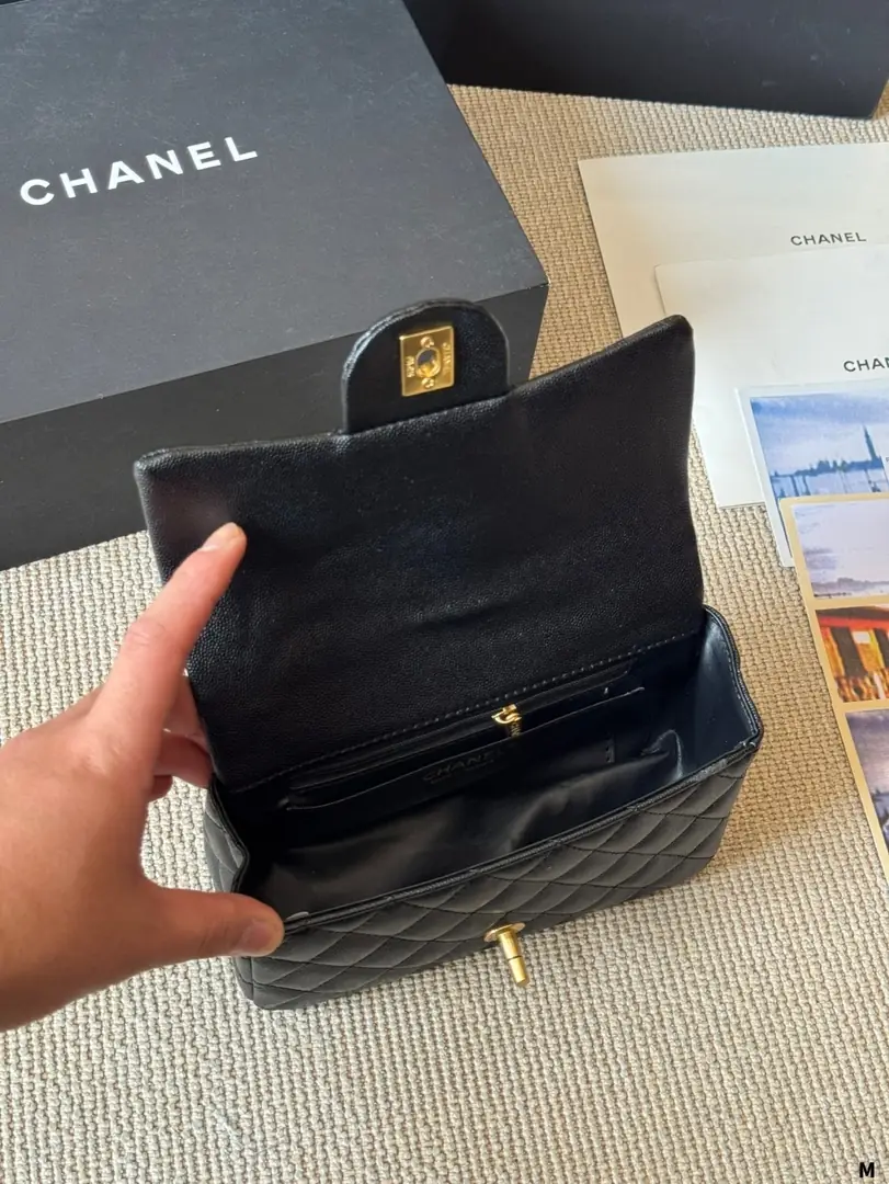 5544-59$-CHANEL gallery