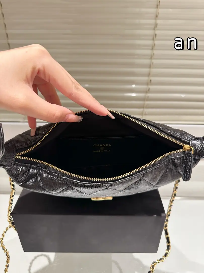 5545-59$-CHANEL gallery