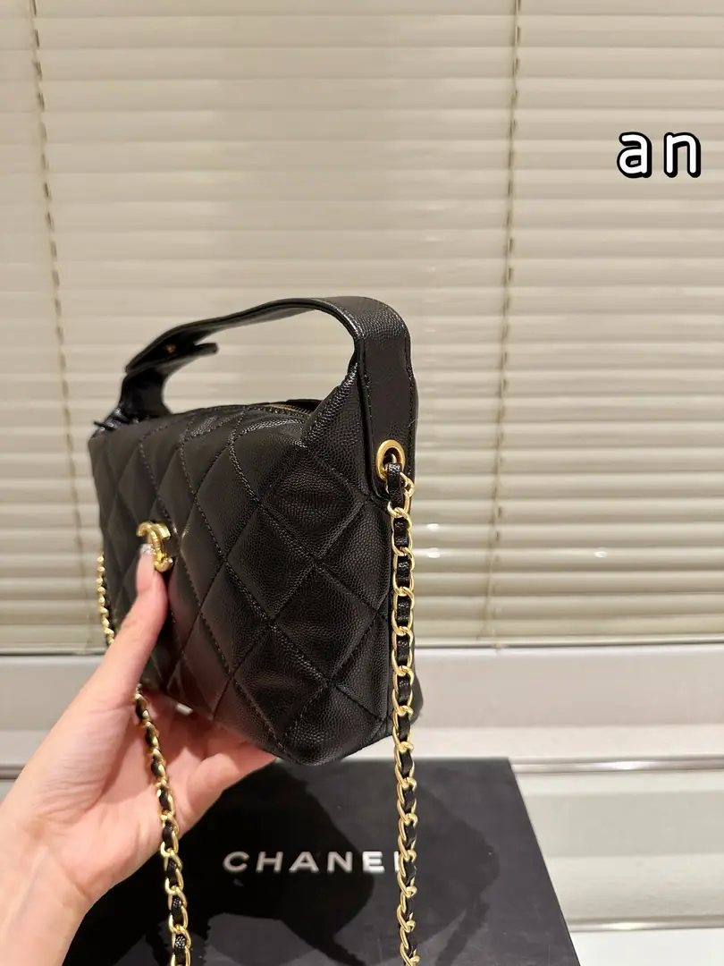 5545-59$-CHANEL gallery