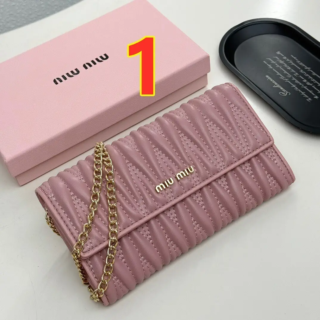 5546-52$-MIUMIU gallery