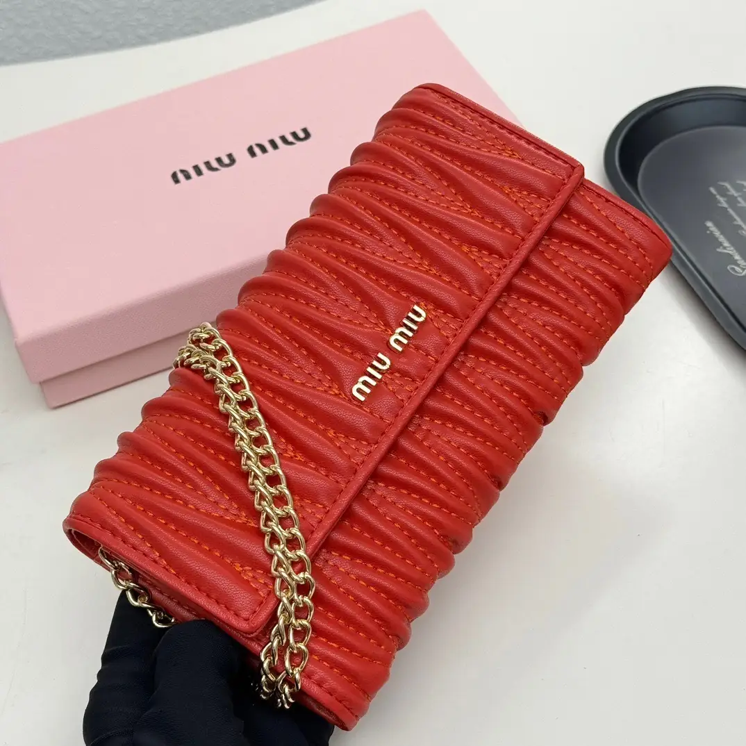 5546-52$-MIUMIU gallery