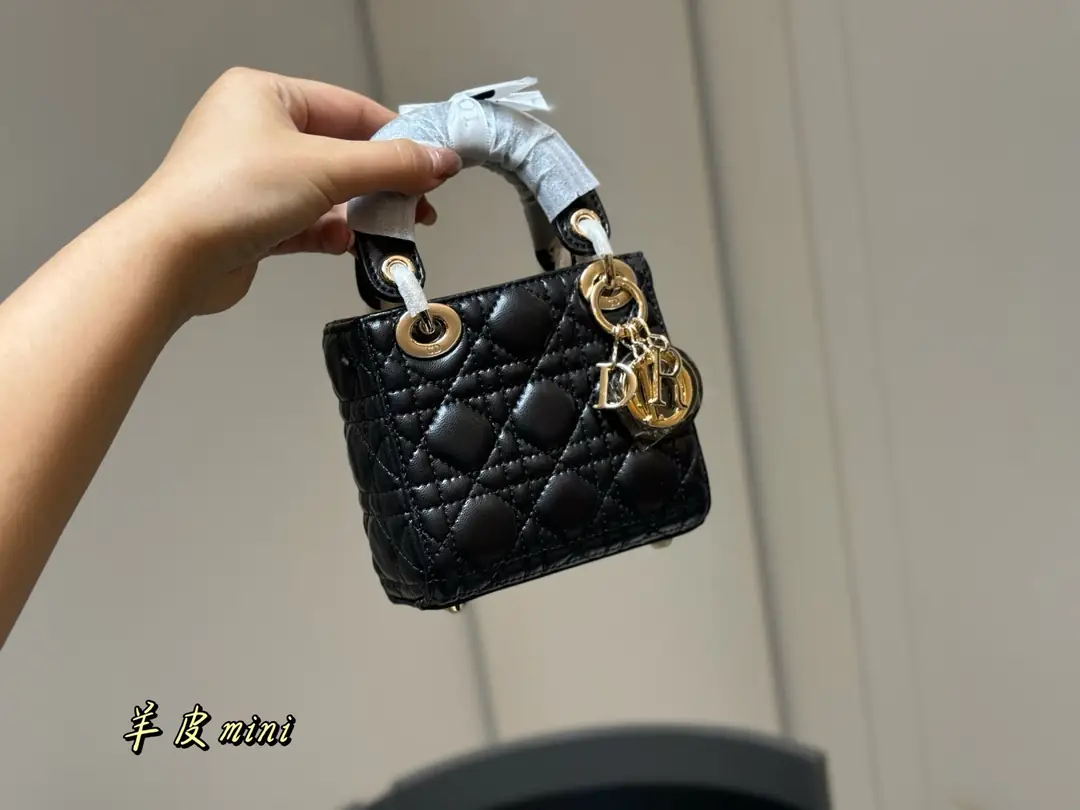 5552-58$-DIOR gallery