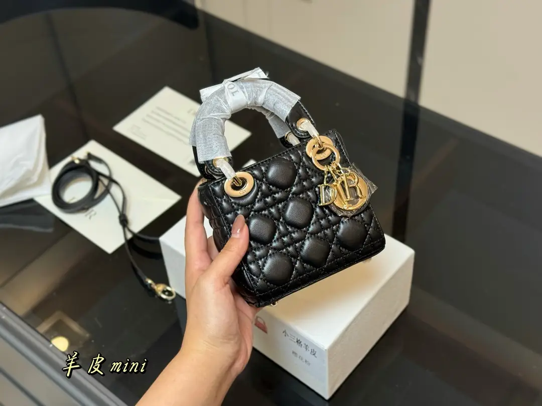 5552-58$-DIOR gallery