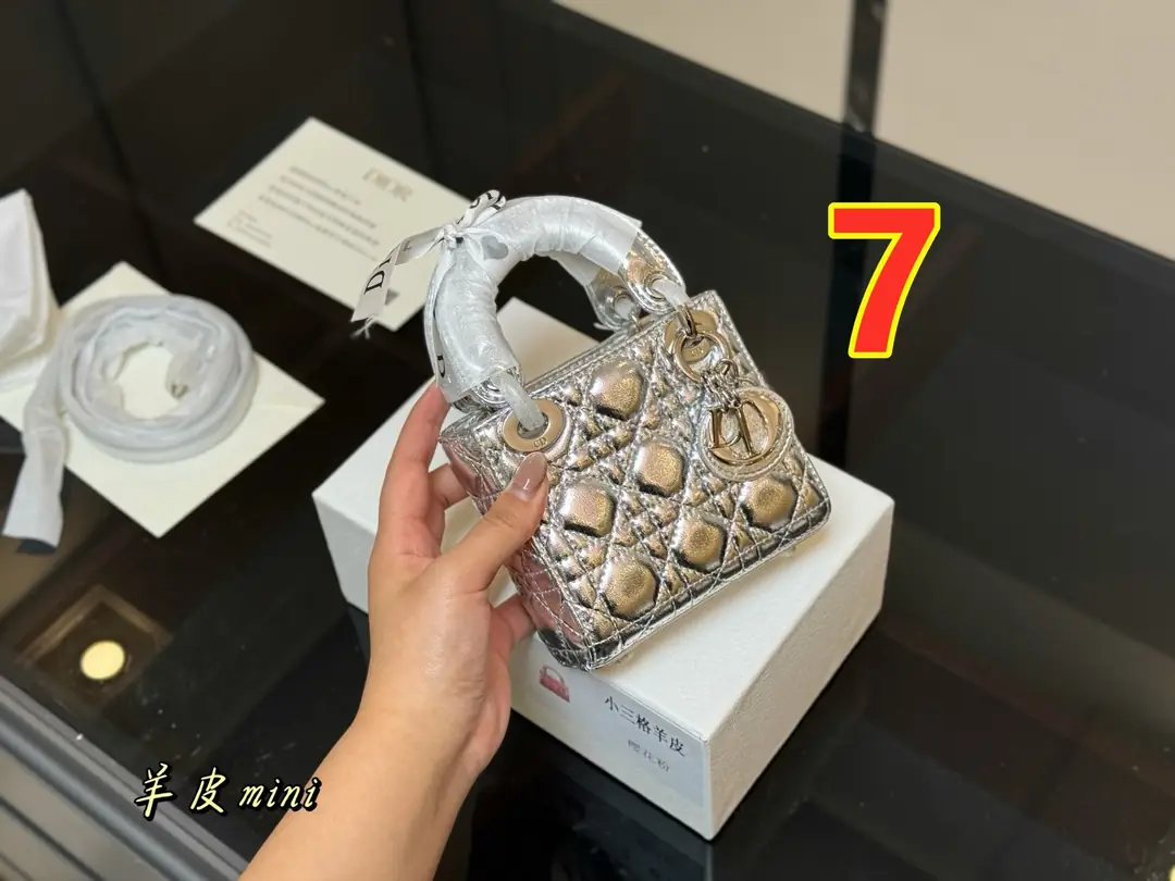 5552-58$-DIOR gallery