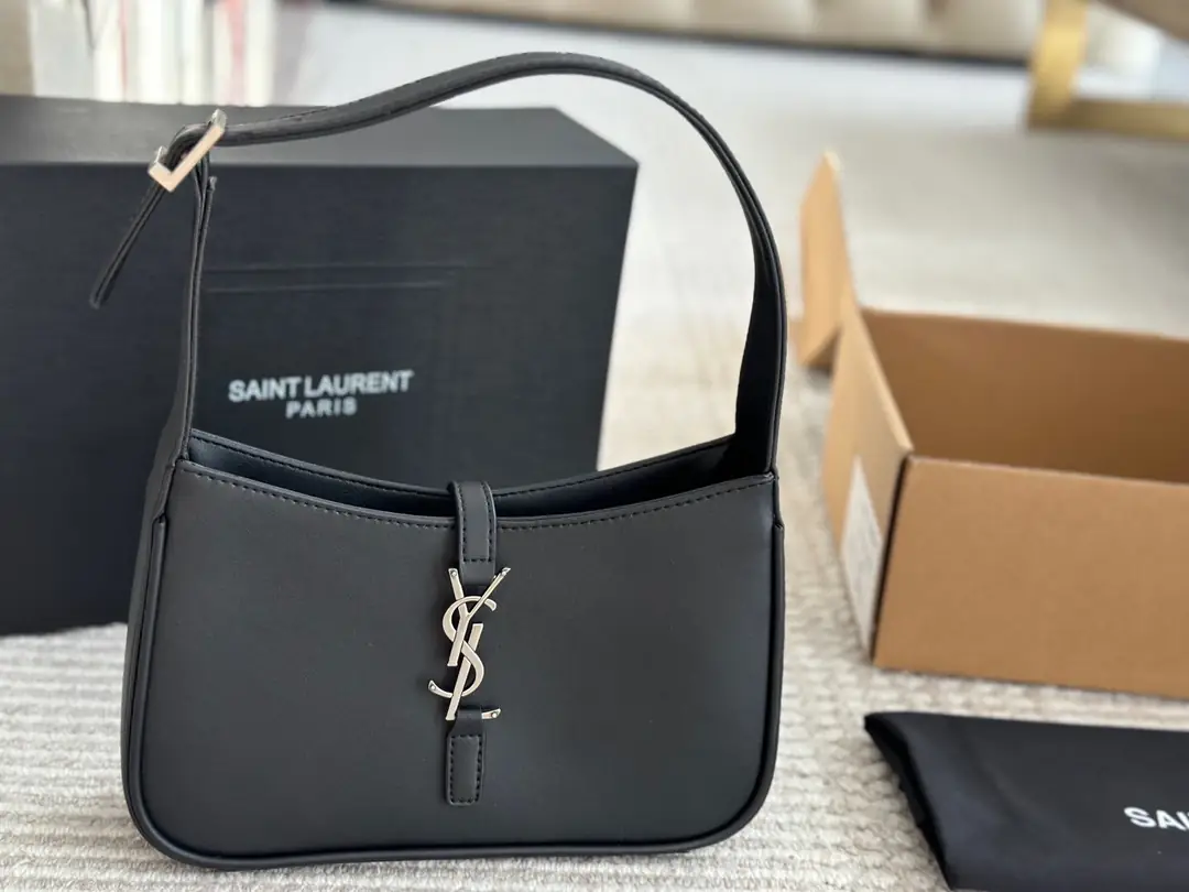 5650-65$-YSL gallery