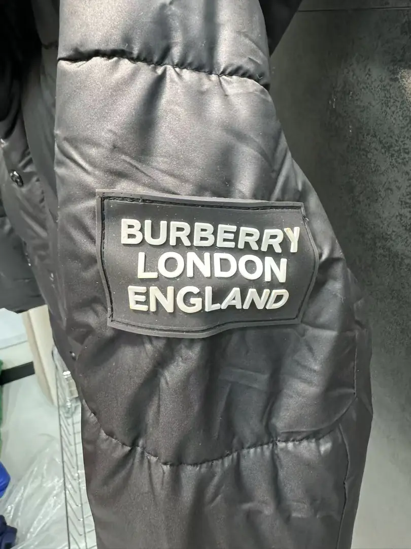 5661-85$-Burberry gallery