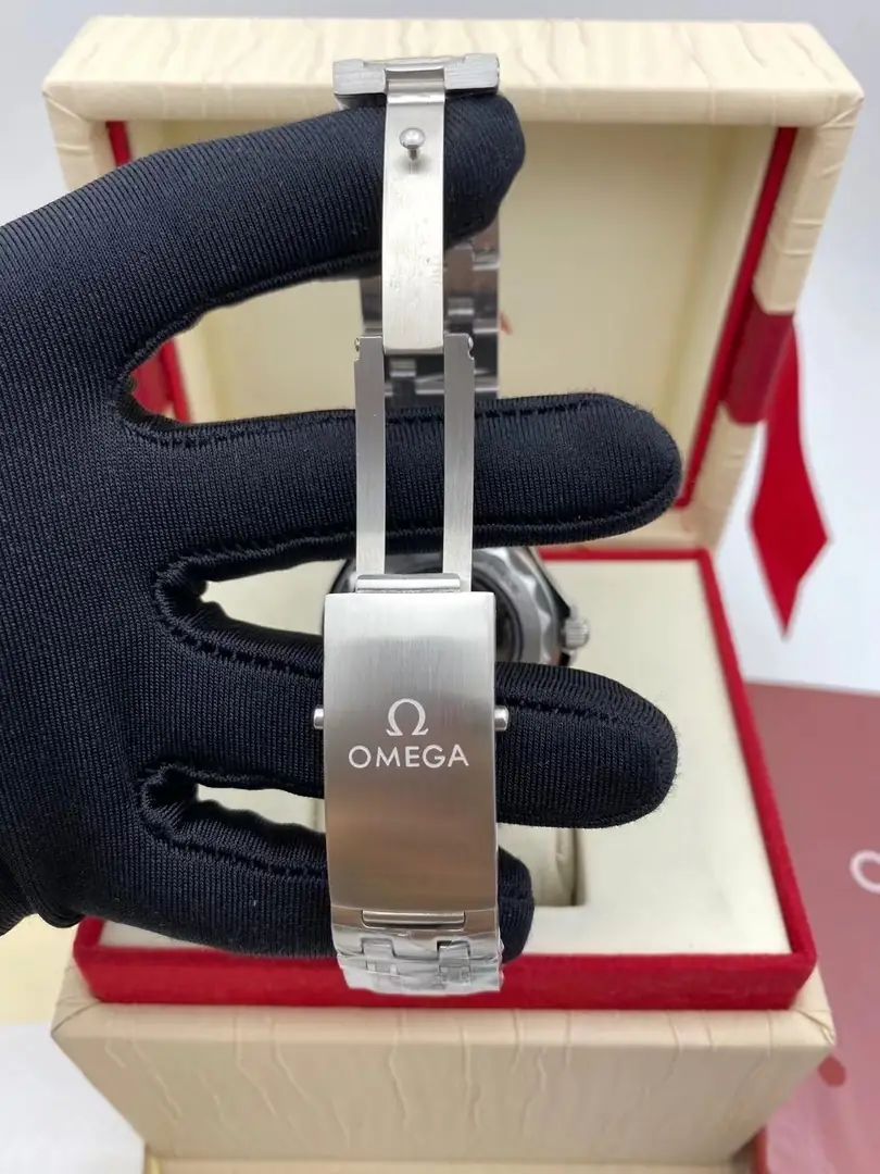 5709-105$-Omega gallery