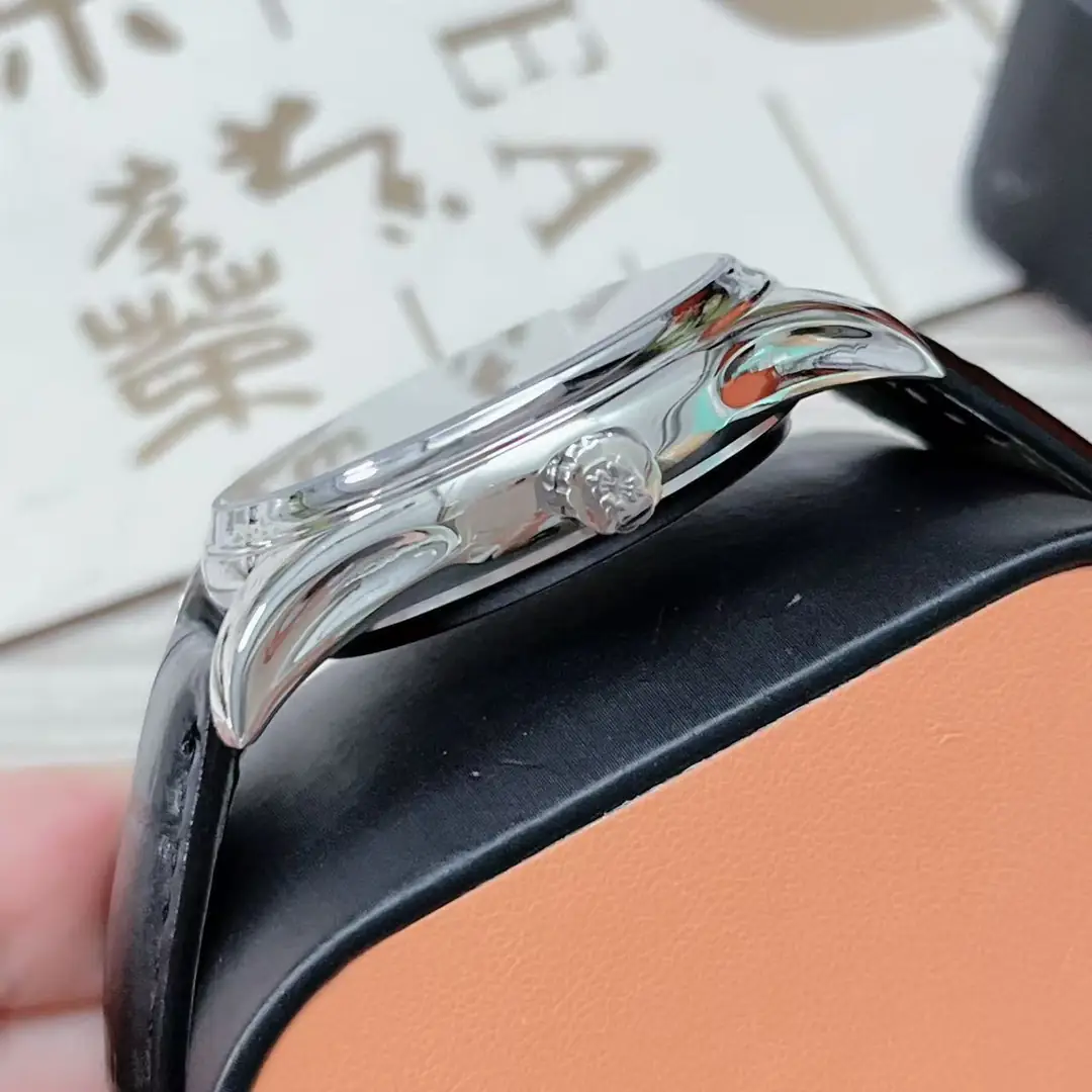 5714-105$-Patek Philippe gallery