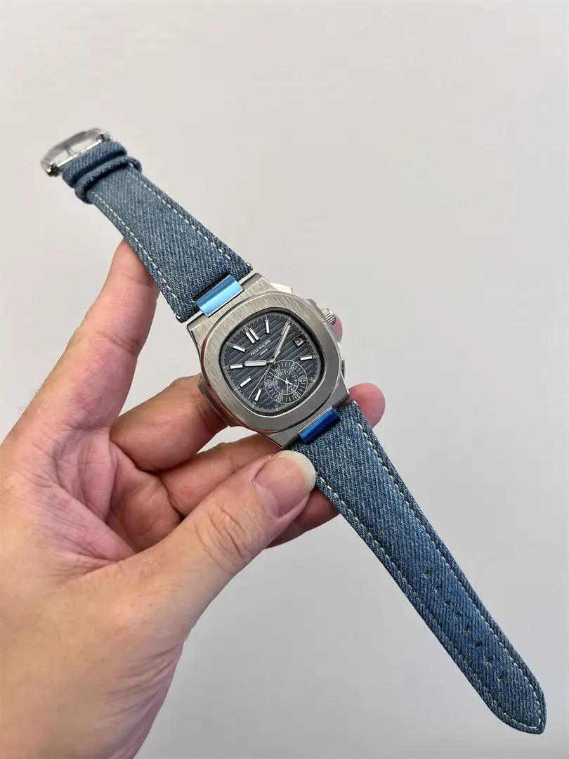 5716-115$-Patek Philippe gallery