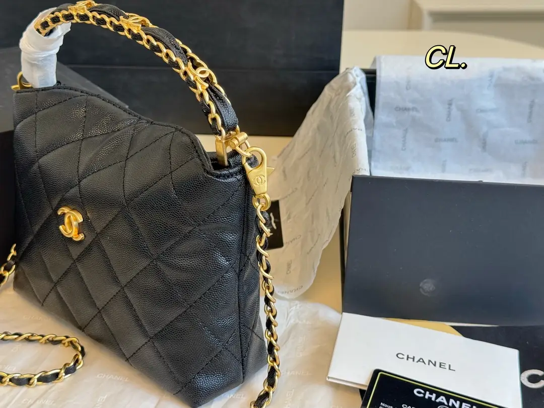 5725-59$-CHANEL gallery