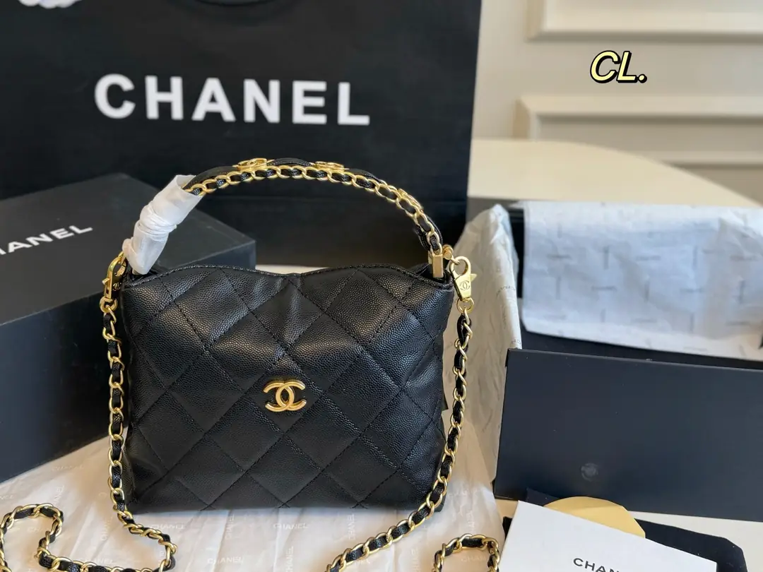 5725-59$-CHANEL gallery