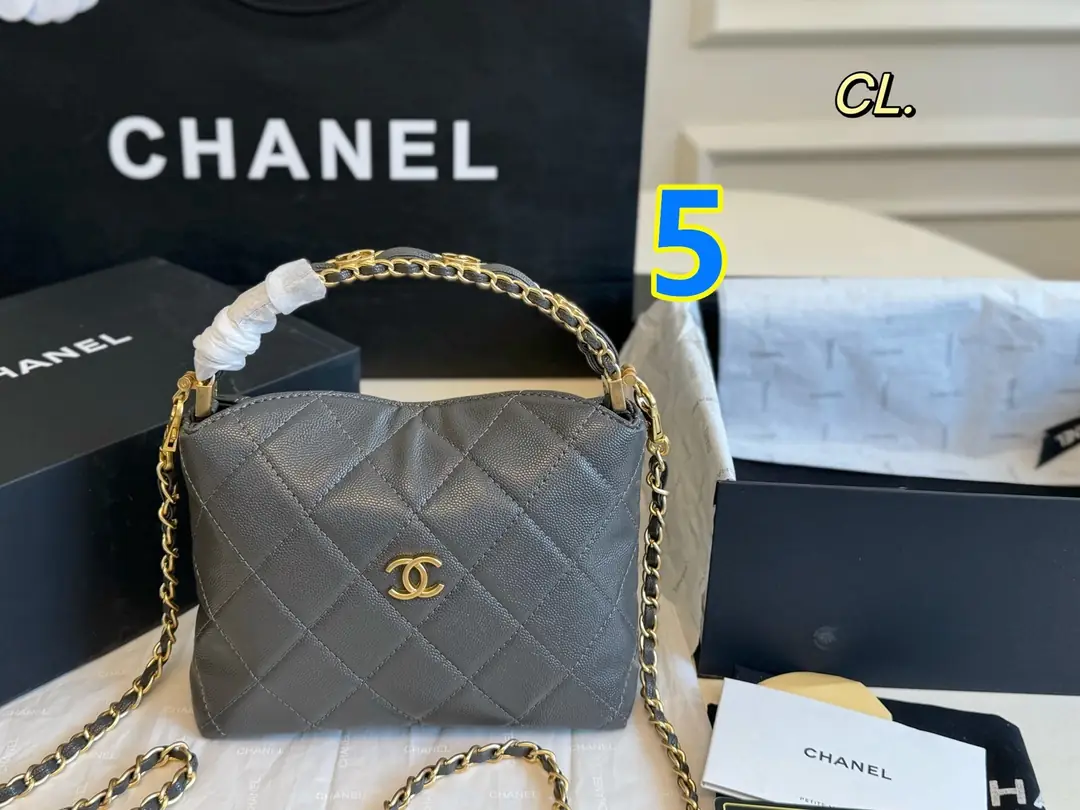 5725-59$-CHANEL gallery