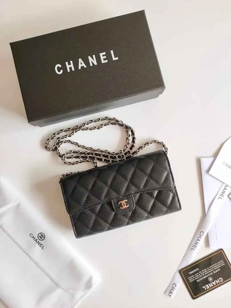 5726-54$-CHANEL gallery