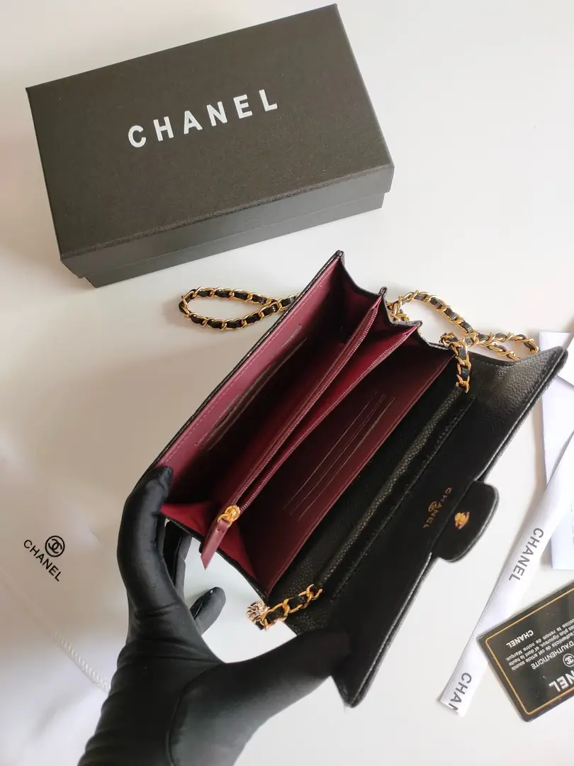 5726-54$-CHANEL gallery