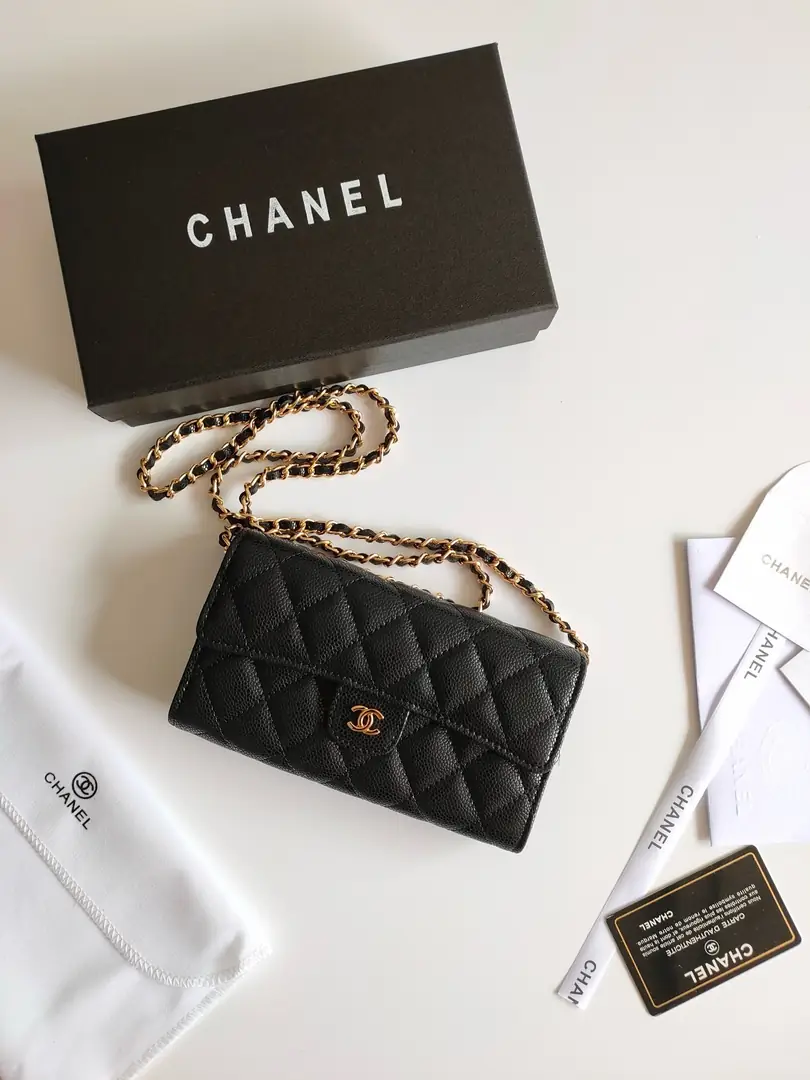 5726-54$-CHANEL gallery