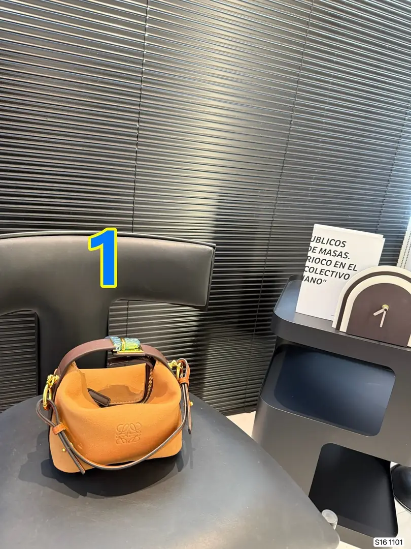 5728-56$-LOEWE gallery