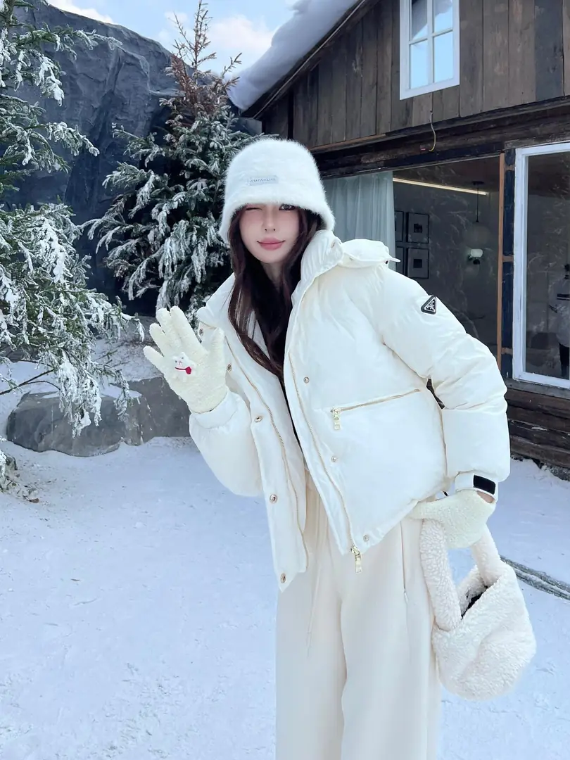 5743-85$-PRADA gallery