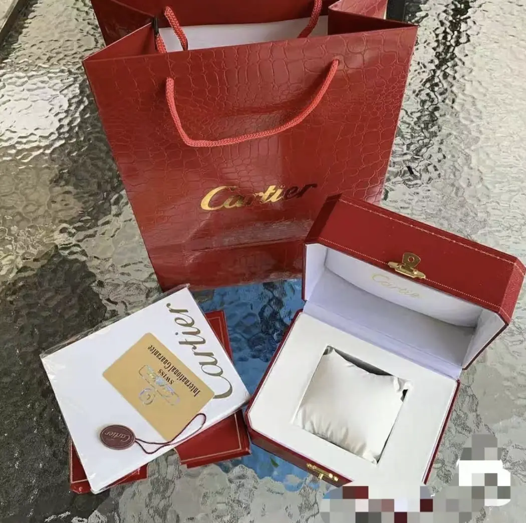 5753-99$-Cartier quartz model gallery