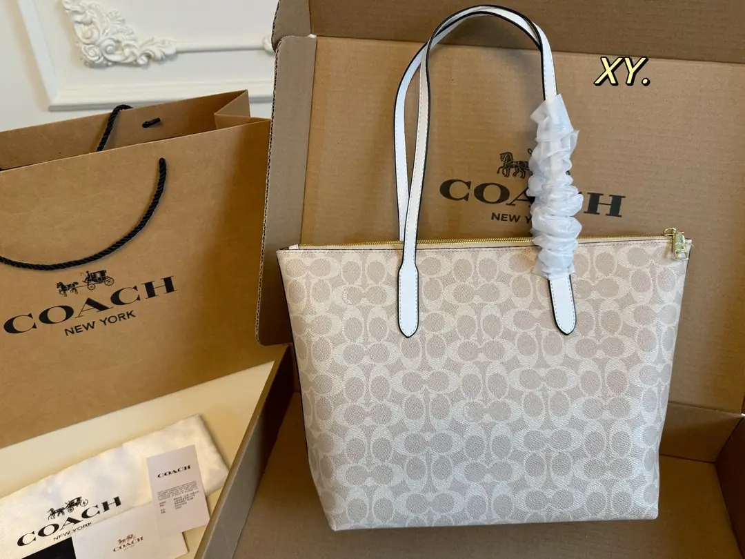 5761-57$-COACH gallery