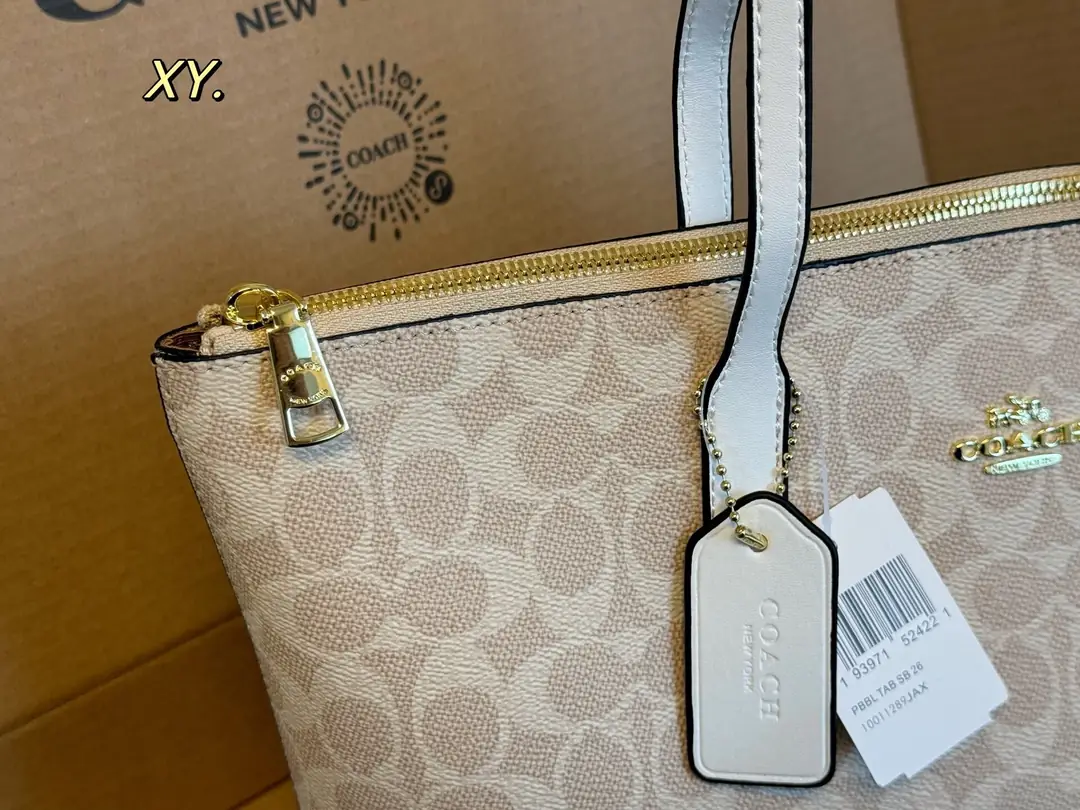 5761-57$-COACH gallery