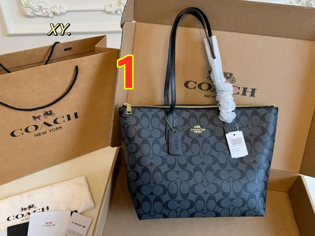 5761-57$-COACH gallery