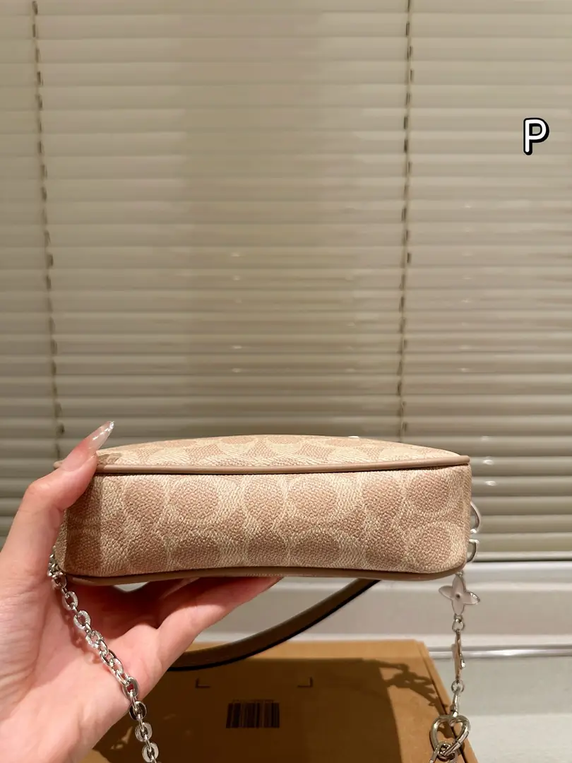 5765-55$-coach gallery