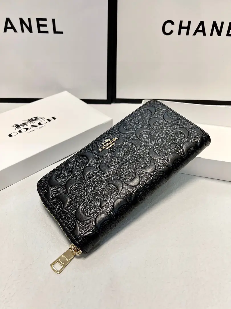 5767-52$-coach gallery