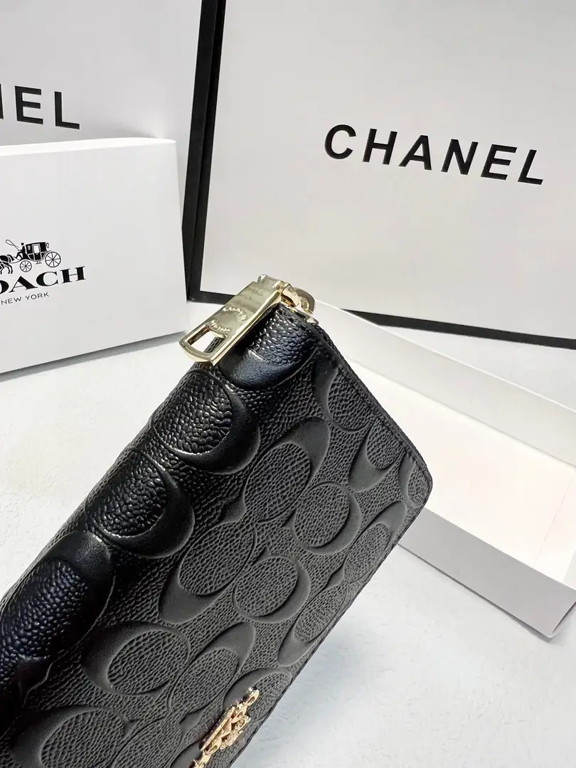 5767-52$-coach gallery