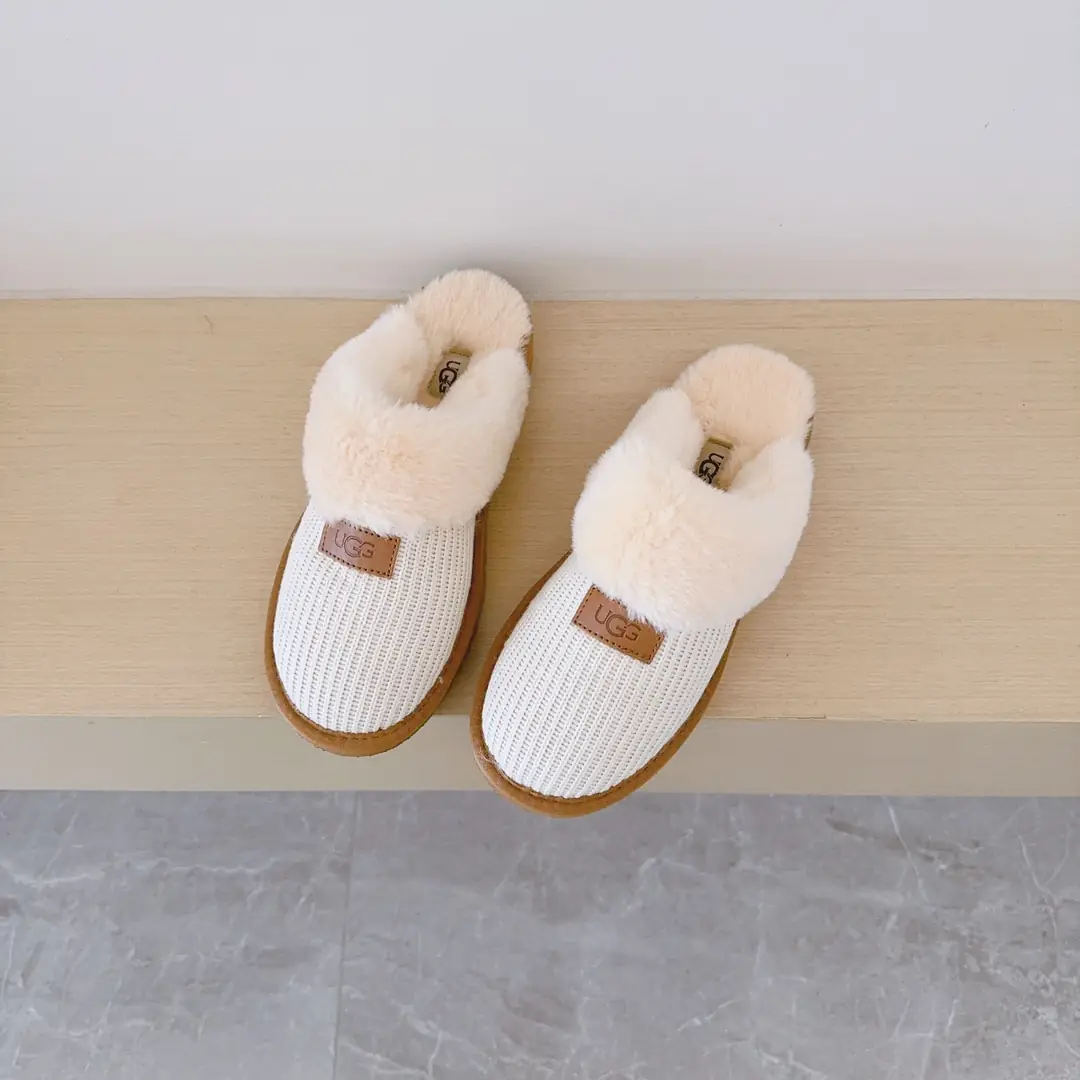 5775-49.9$-UGG gallery