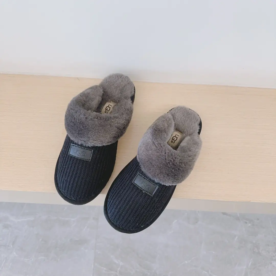 5775-49.9$-UGG gallery