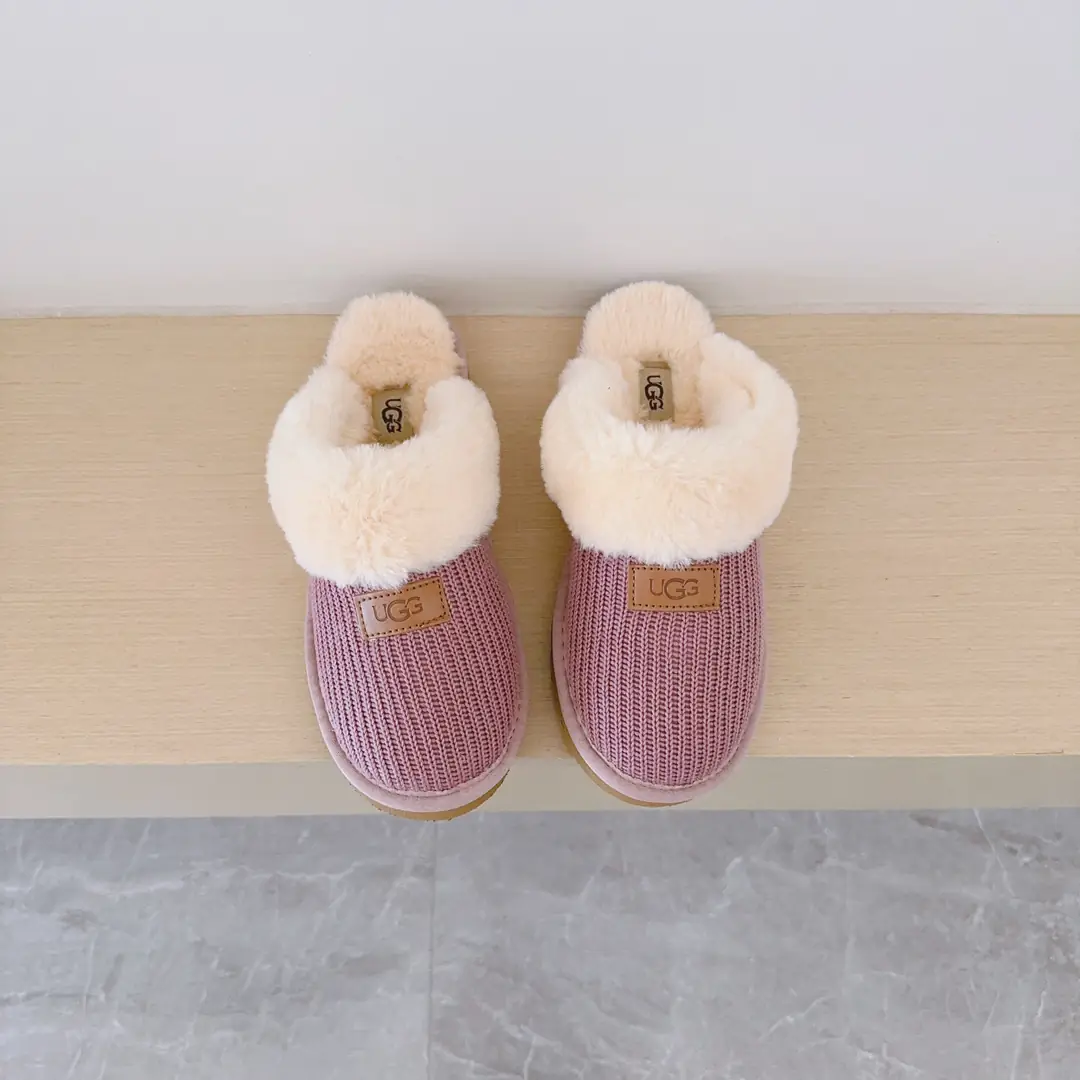 5775-49.9$-UGG gallery