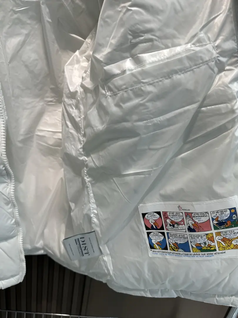 5803-68$-Moncler gallery