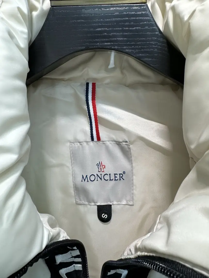5804-62$-Moncler gallery