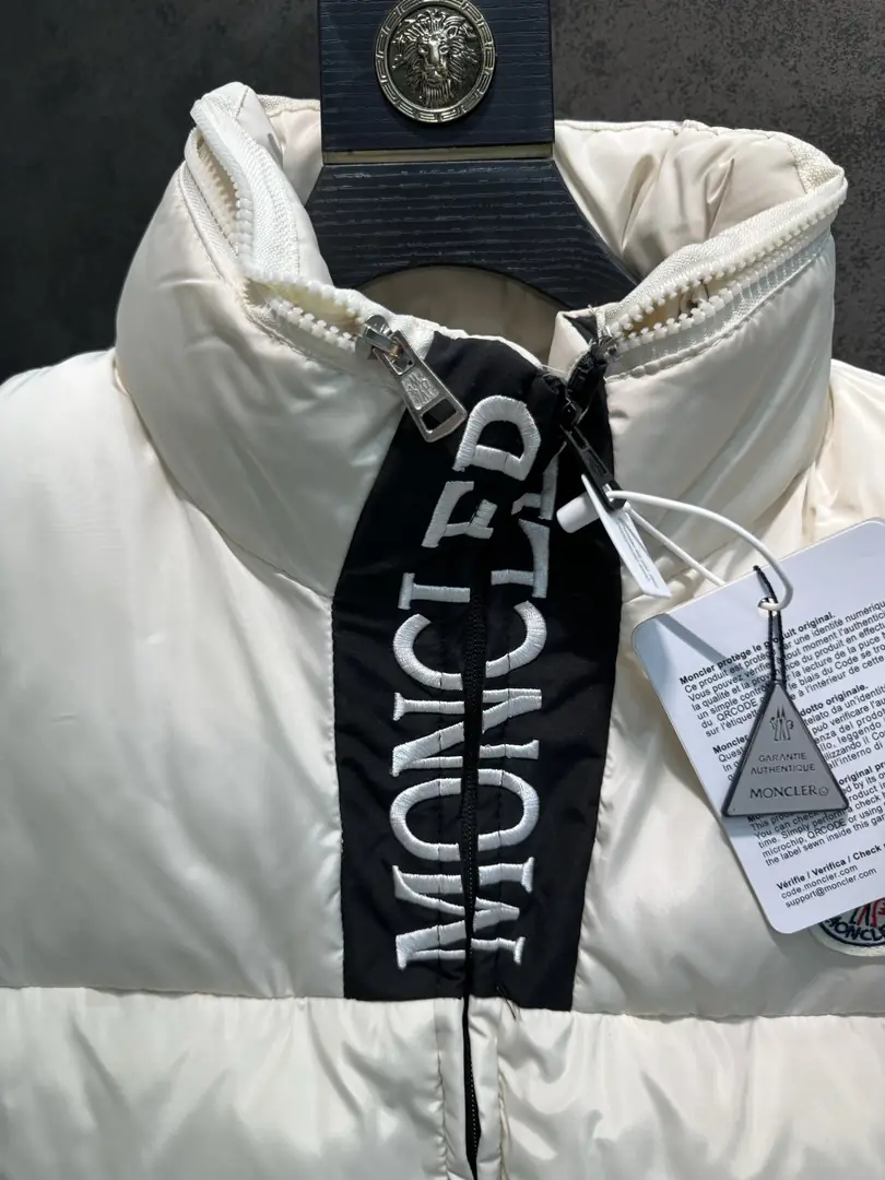 5804-62$-Moncler gallery