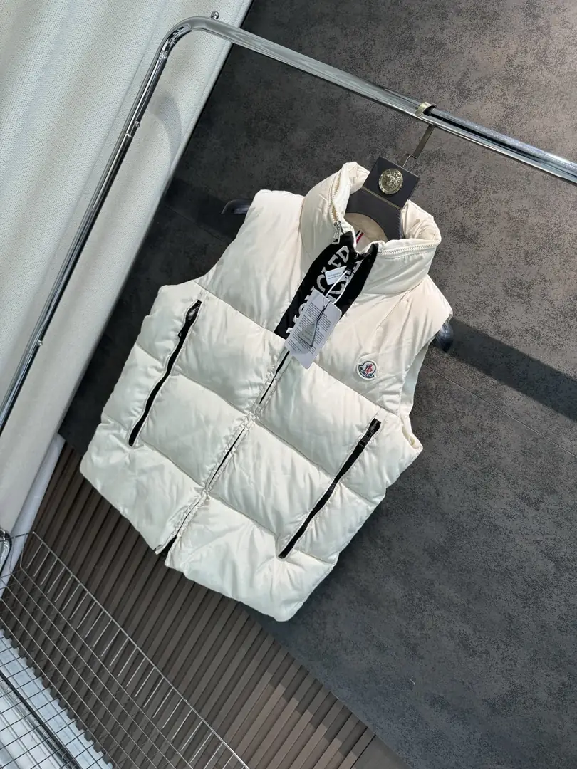 5804-62$-Moncler gallery