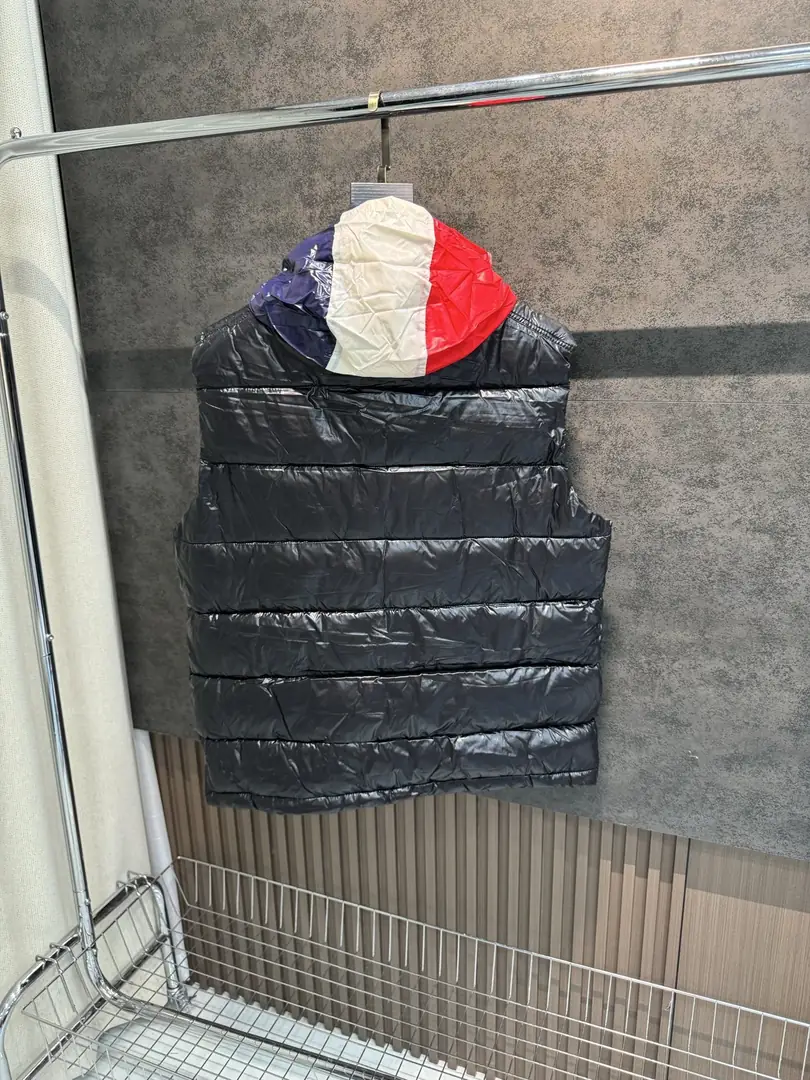 5804-62$-Moncler gallery