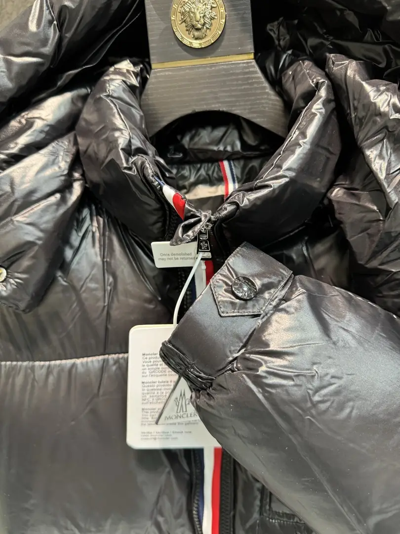 5807-68$-Moncler gallery