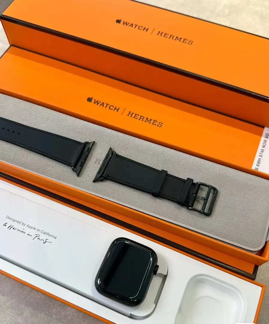 5814-64$--Apple Watch-S10 gallery