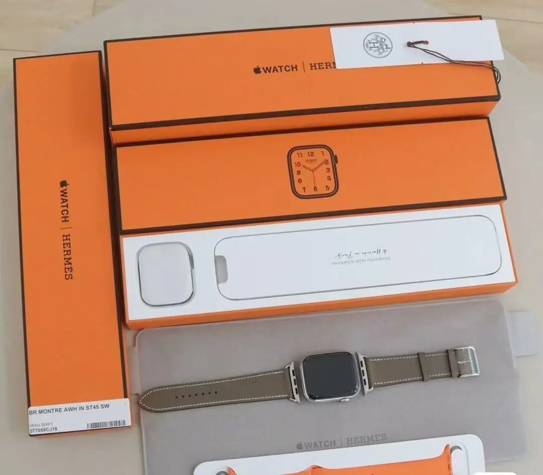 5814-64$--Apple Watch-S10 gallery