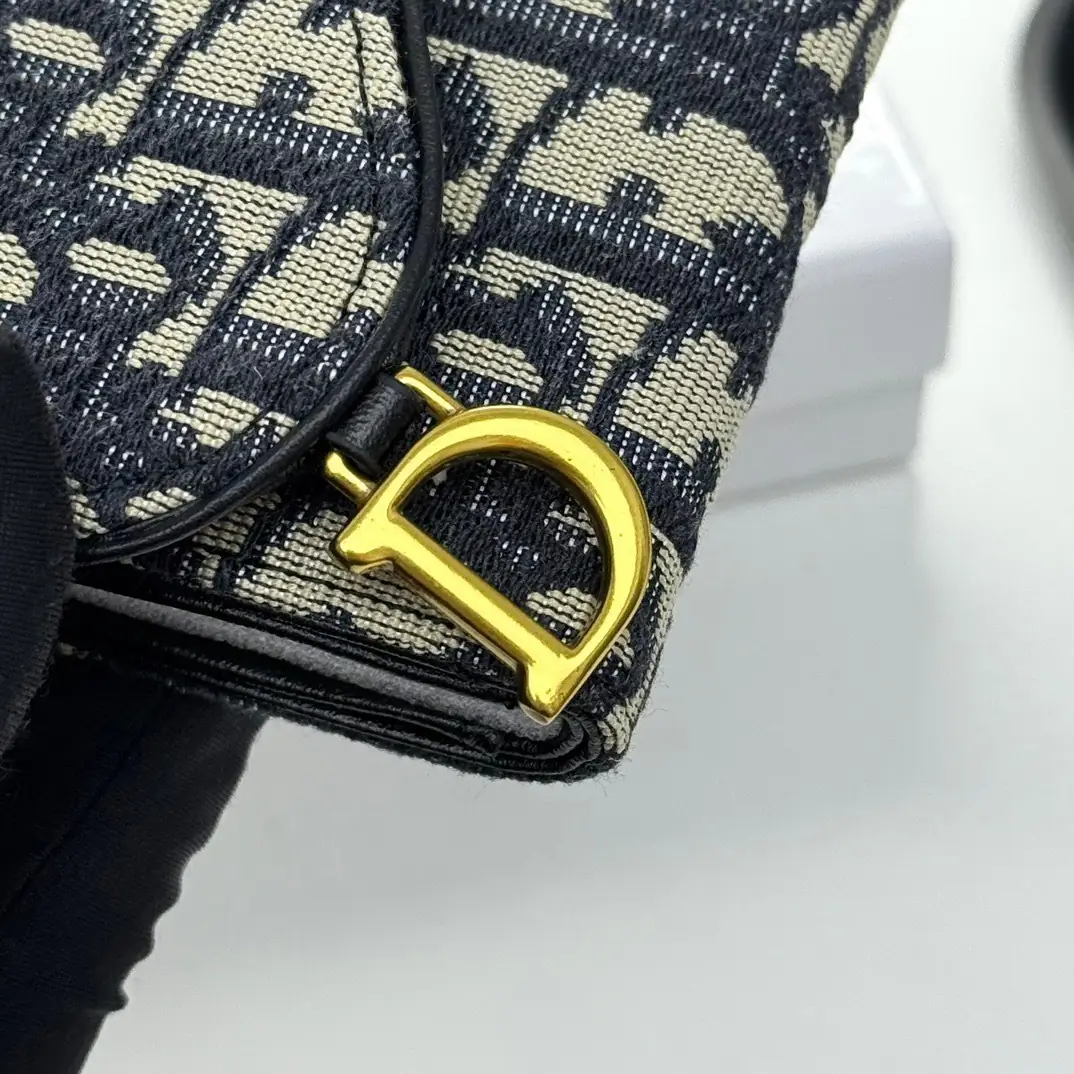 5845-49.9$-DIOR gallery