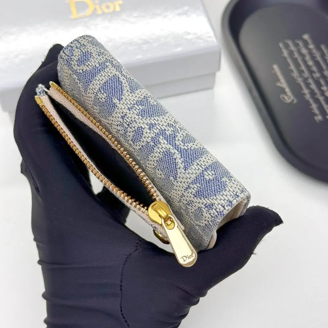 5845-49.9$-DIOR gallery