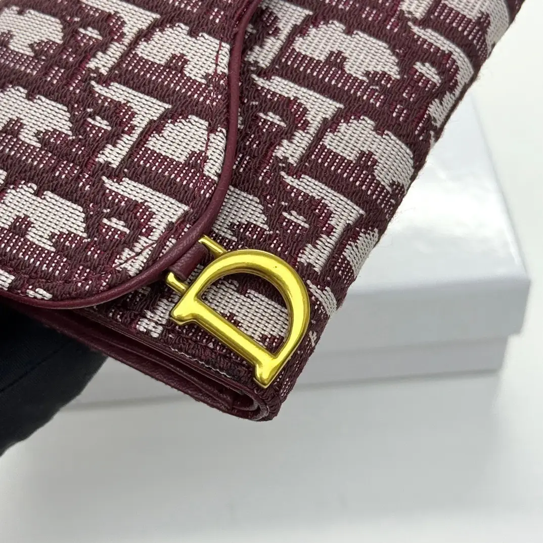 5845-49.9$-DIOR gallery