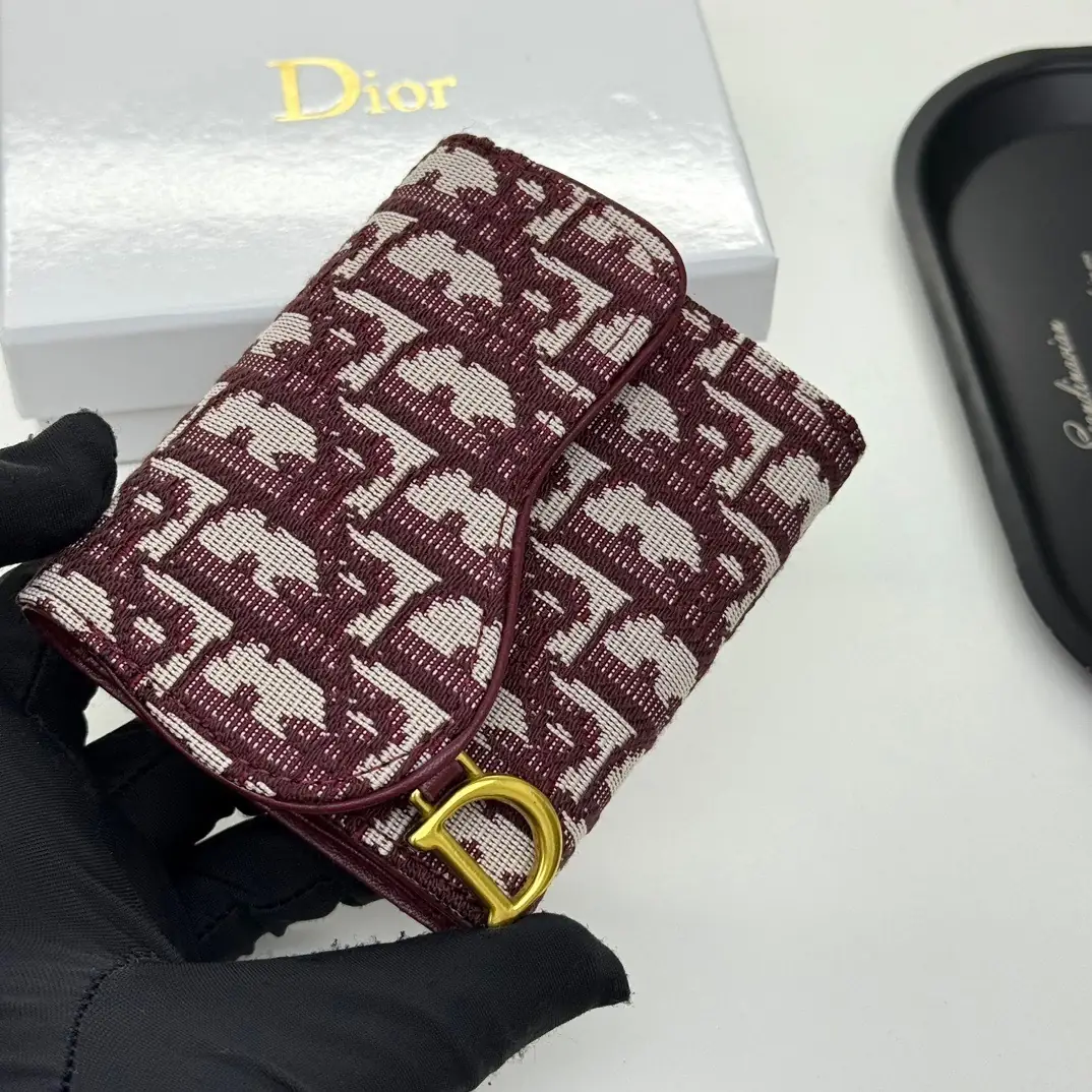 5845-49.9$-DIOR gallery