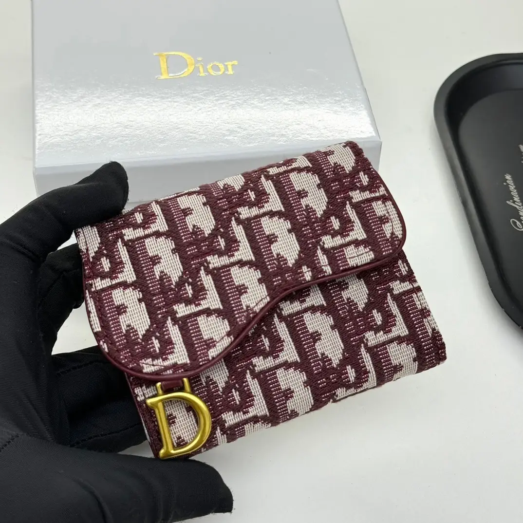 5845-49.9$-DIOR gallery