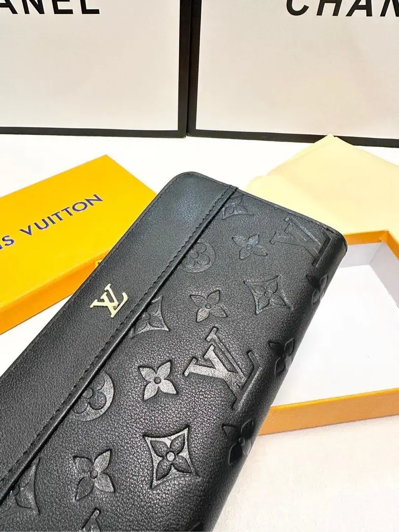 5850-52$-LV gallery