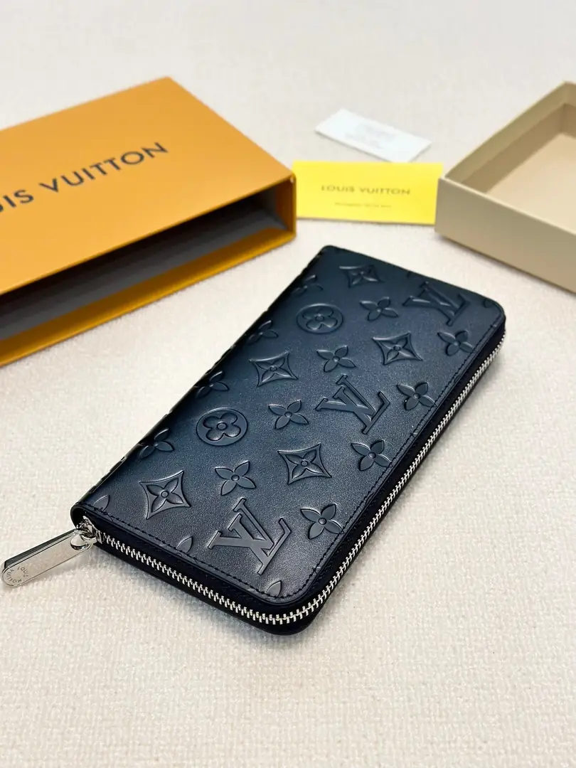 5850-52$-LV gallery