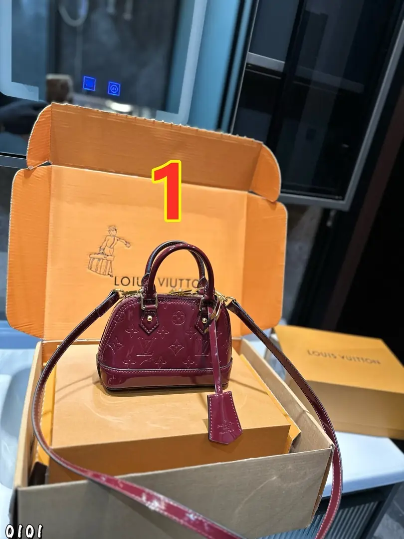 5851-59.9$-LV gallery