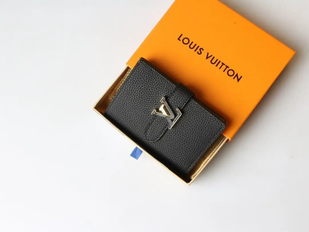 5854-49.9$-LV gallery